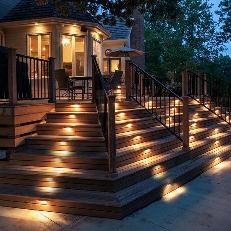 Solenergiladdade lampor "Solar Deck Lights"